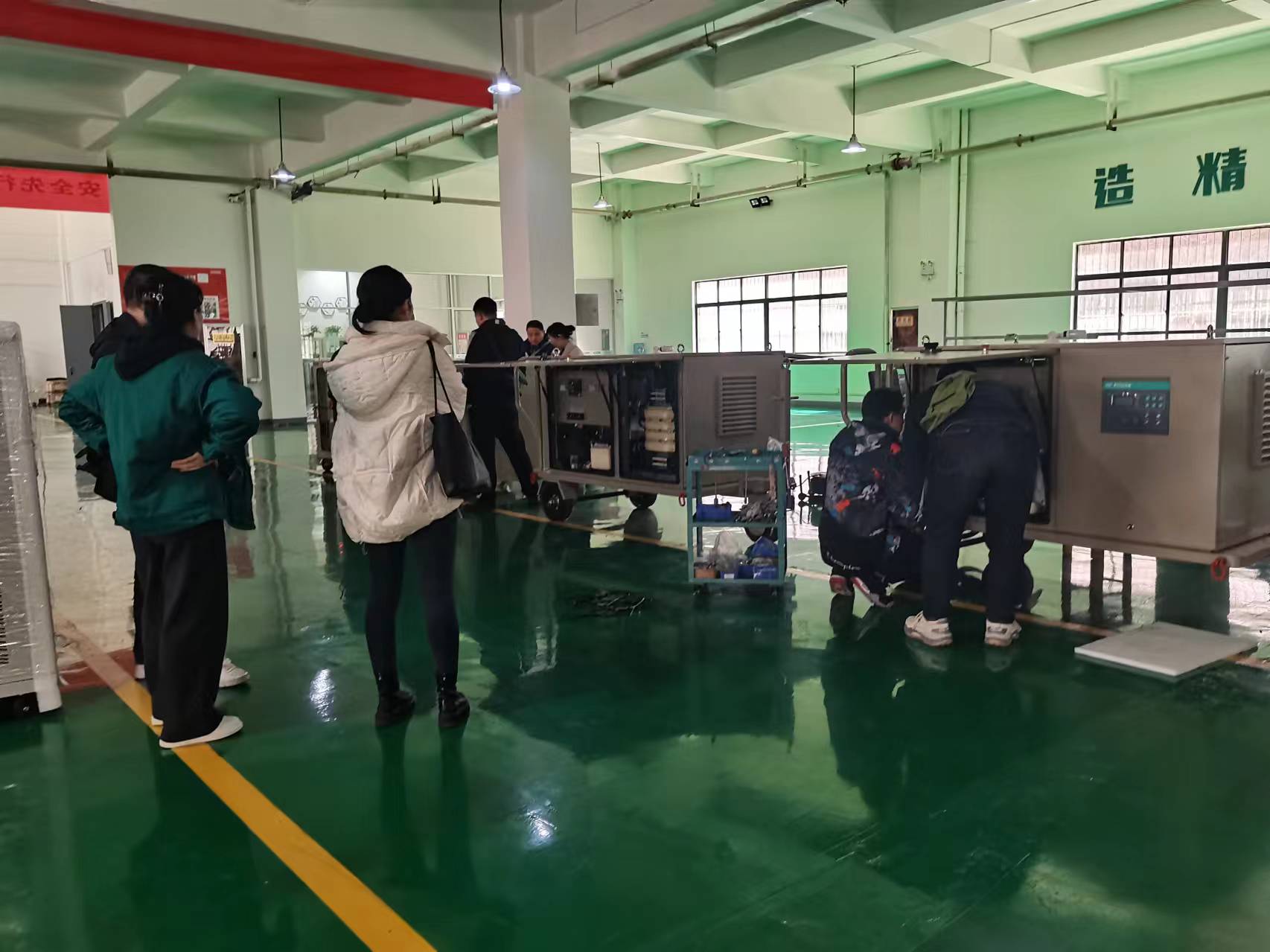 熱烈歡迎客戶一行到我廠進行參觀訪問~
